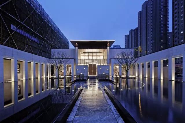 金地大運(yùn)河府售樓處，大河風(fēng)華運(yùn)籌千里！